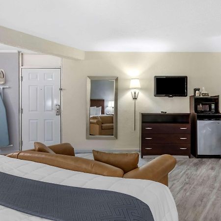 Econo-Lodge Of Conway Exterior photo