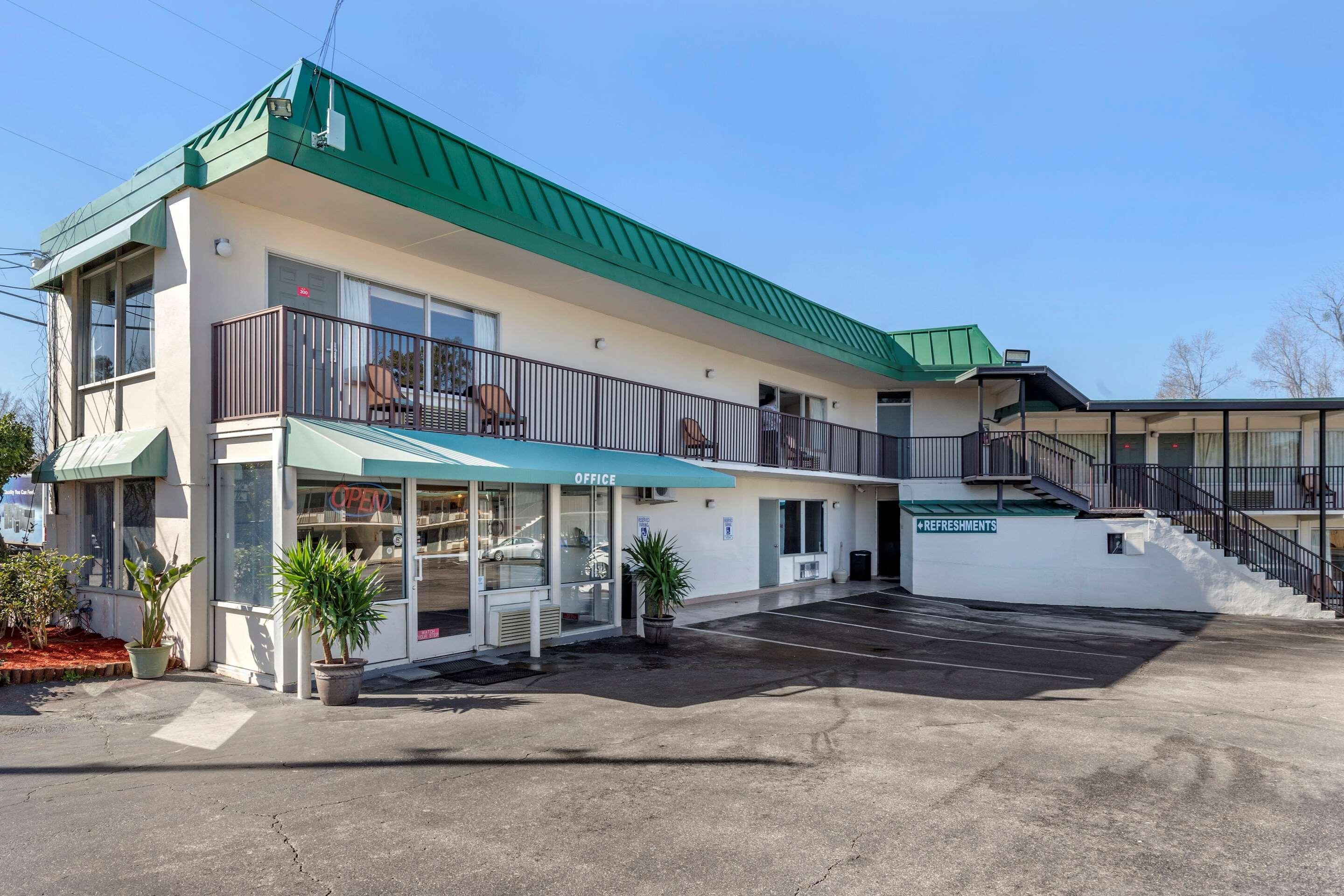 Econo-Lodge Of Conway Exterior photo
