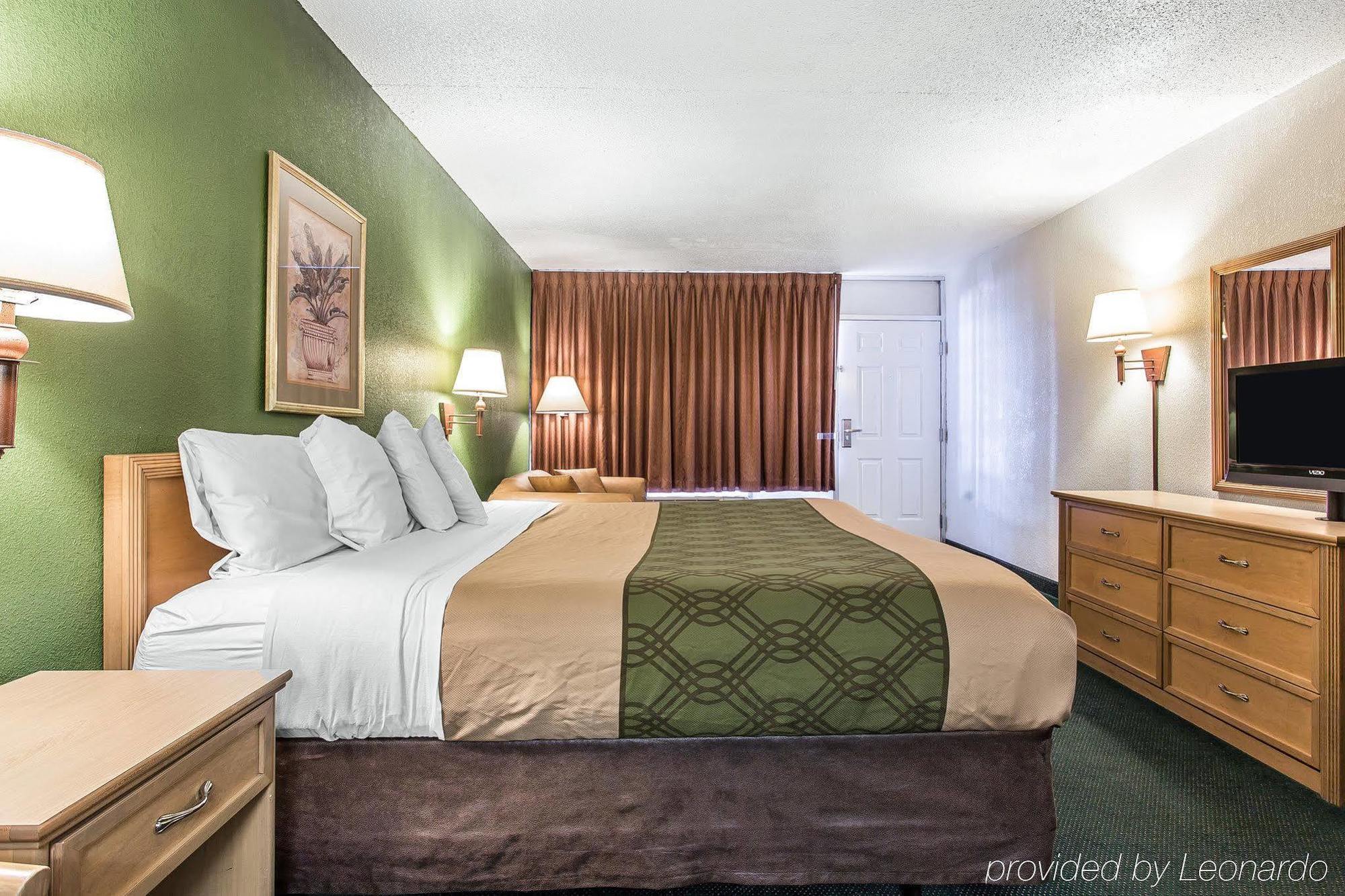 Econo-Lodge Of Conway Exterior photo
