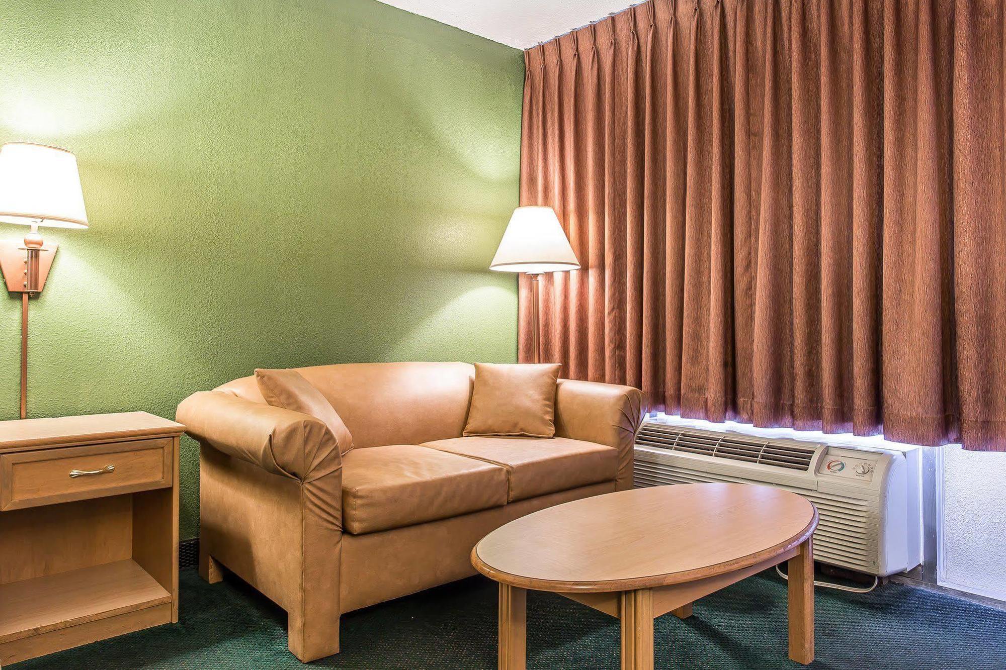 Econo-Lodge Of Conway Exterior photo